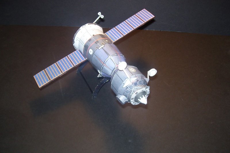 Модель спутника