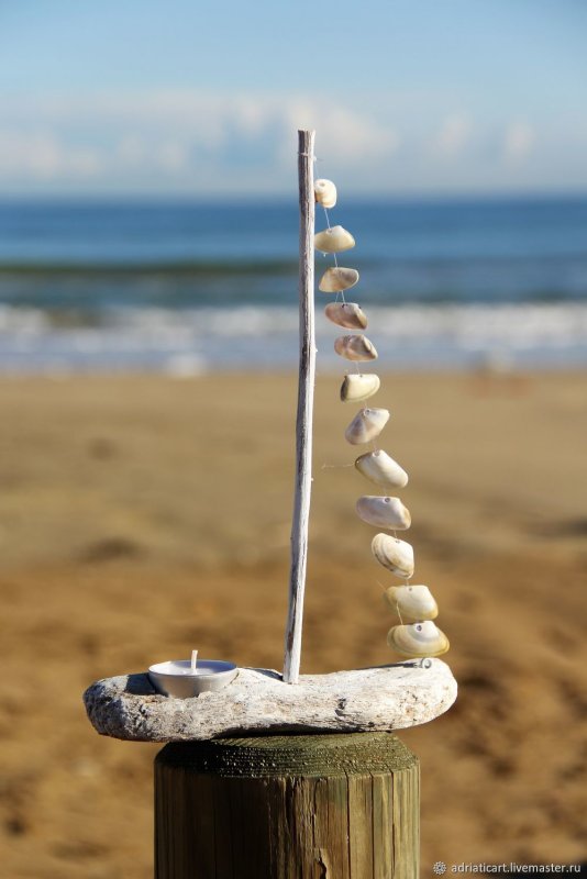 Декор из морских палочек