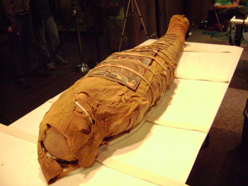 Пиньята голова мумии