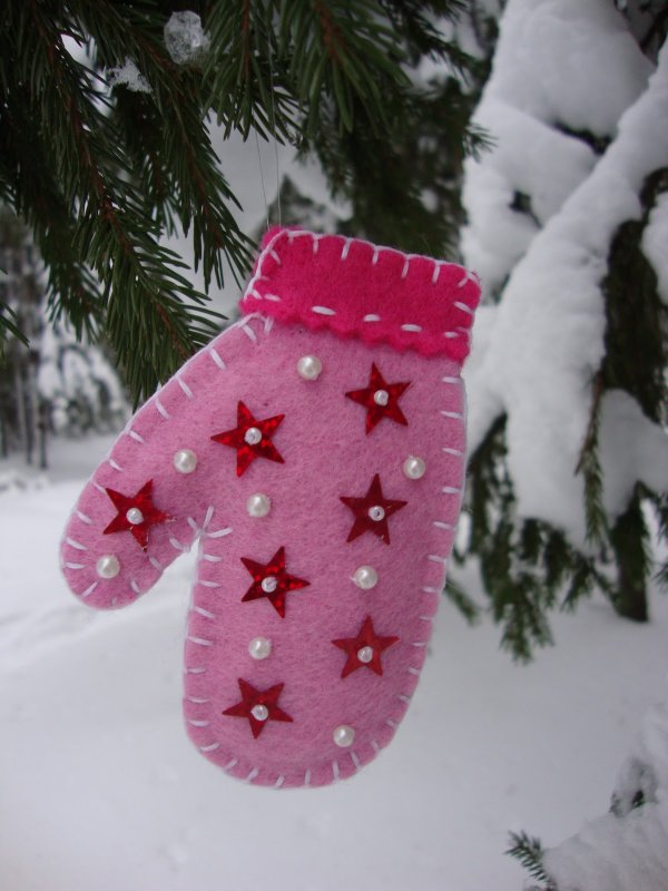 Волшебная рукавичка Деда Мороза