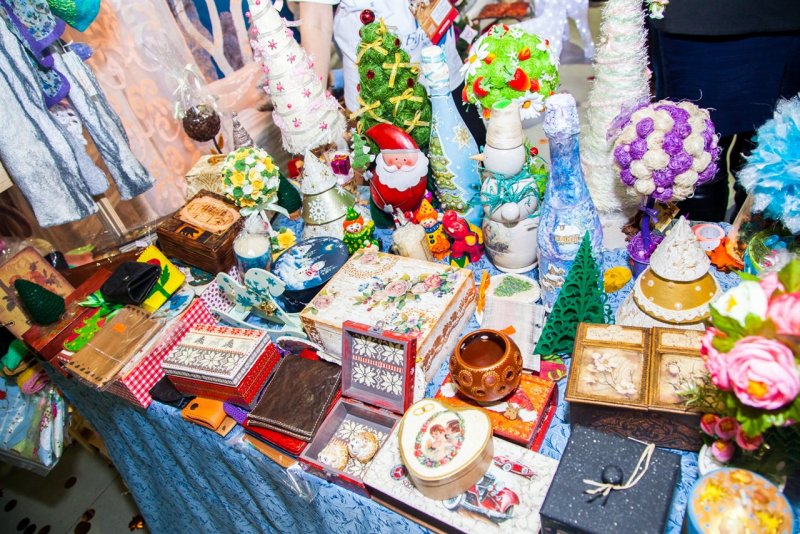 Благотворительная ярмарка «Лавка чудес» в Казани