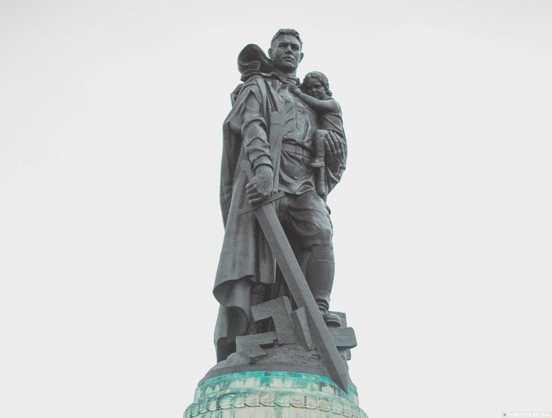 Памятник Мамаев Курган рисунок