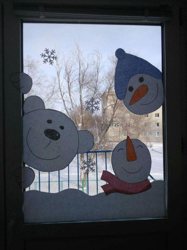 Снеговик на окно