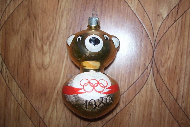 Елочная игрушка Олимпийский мишка