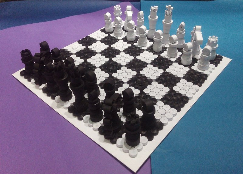 Поделка шахматы