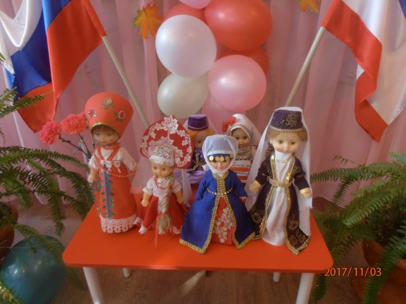 Выставка поделок к 100 летию ТАССР