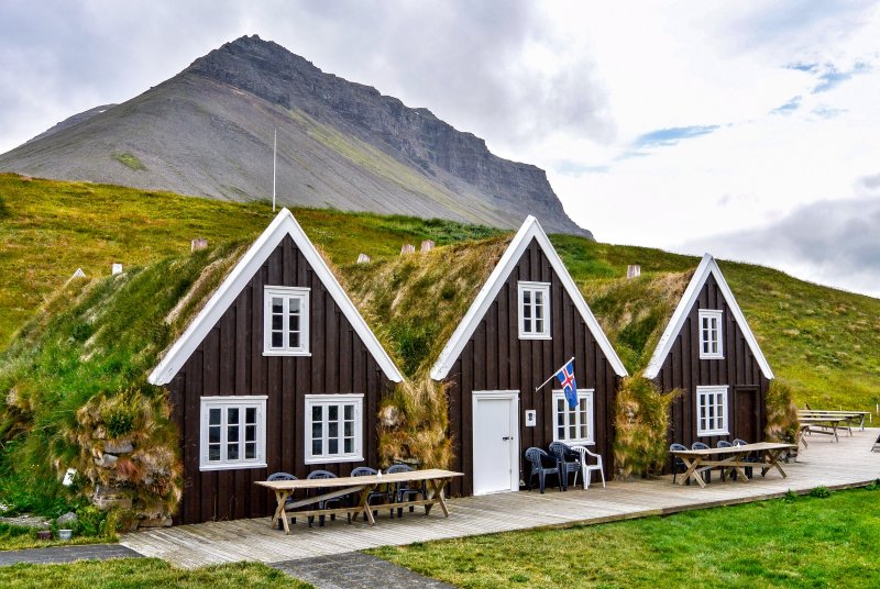 Школа эльфов в Исландии