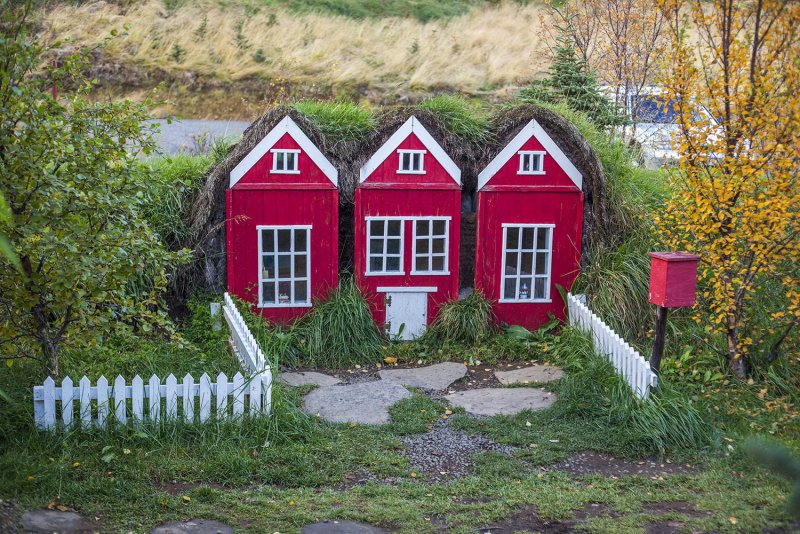 Мохнатые домики в Исландии