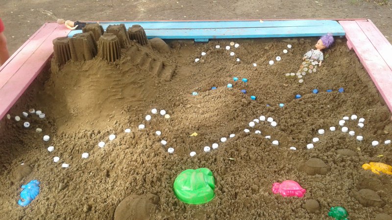 Песок для песочницы в детском саду