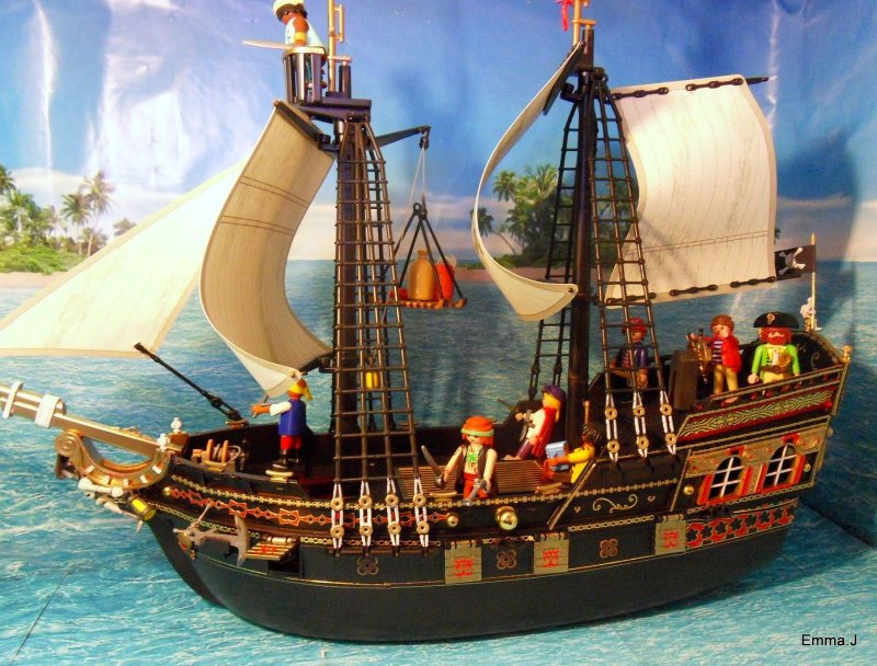 Playmobil Pirates ship