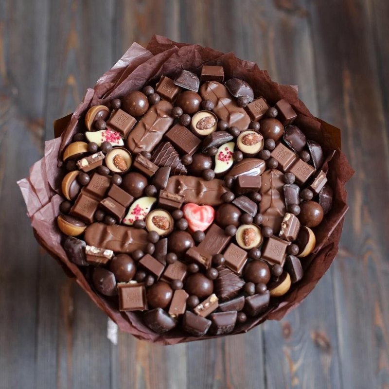 Шоколад с тремя листочками