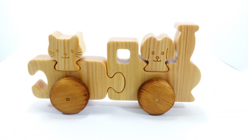 Игрушки из дерева для детей