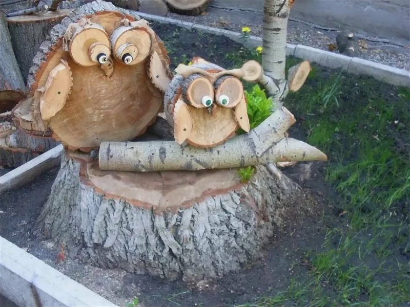 Фигуры из дерева для сада