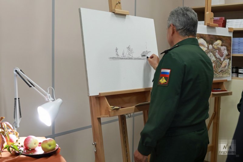 Картина министр обороны Сергей Шойгу
