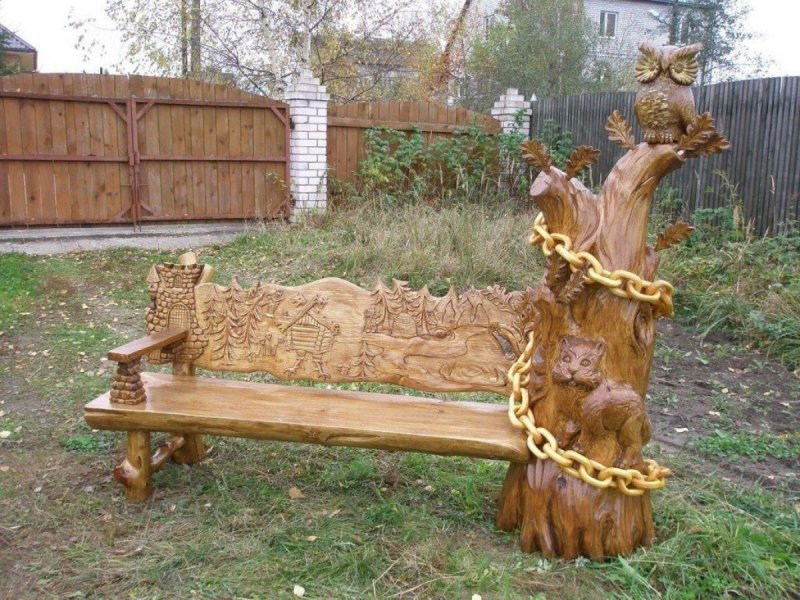 Детская скамейка из дерева