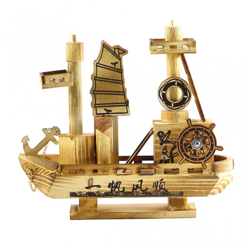 Деревянная модель корабля с мотором