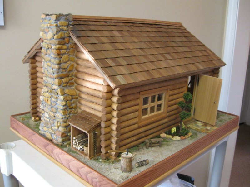 Поделка деревянный домик