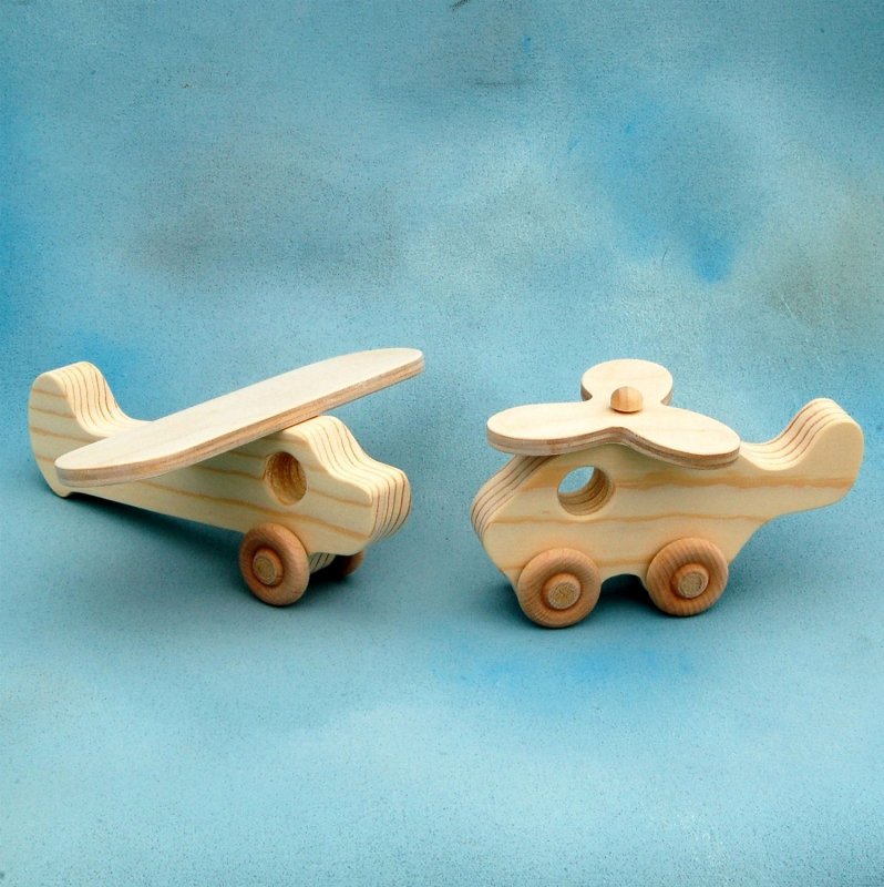 Машинки из древесины