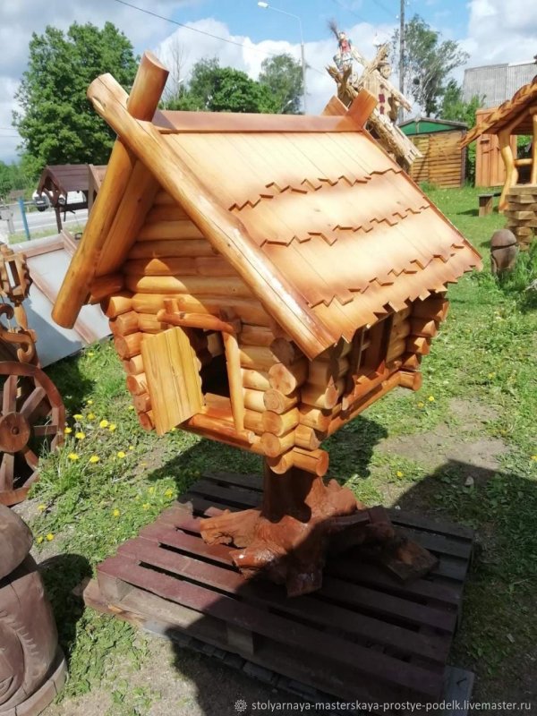 Деревянный домик бабы яги