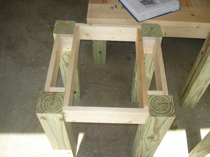 Каркас стола из дерева