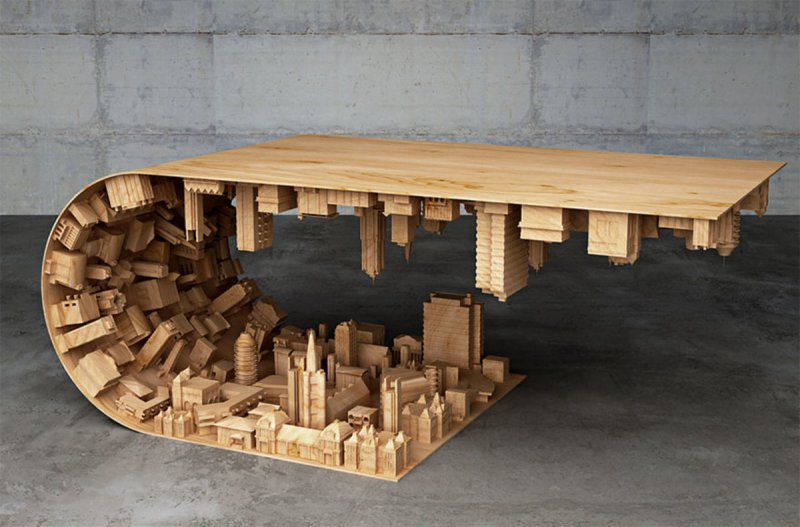 Необычный столик из дерева