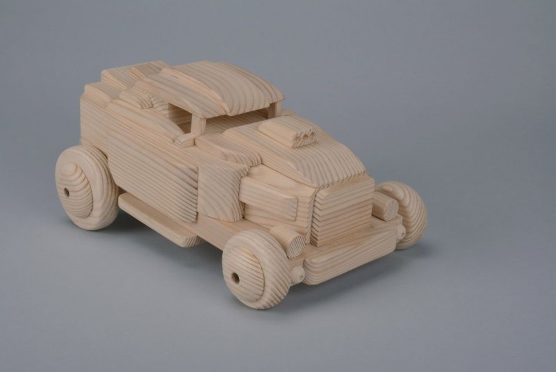 Машинки из древесины