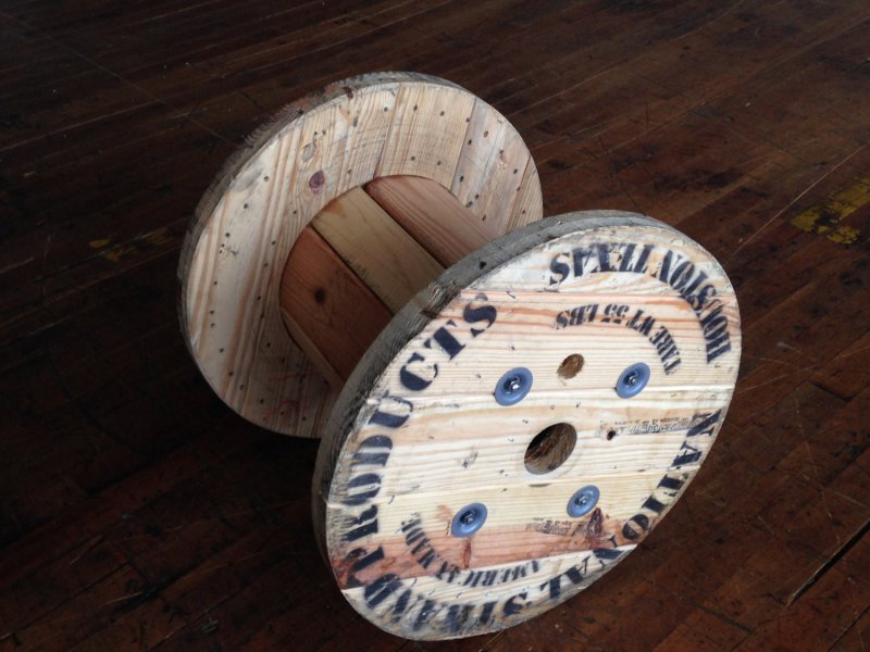 Кабельный барабан деревянный круг