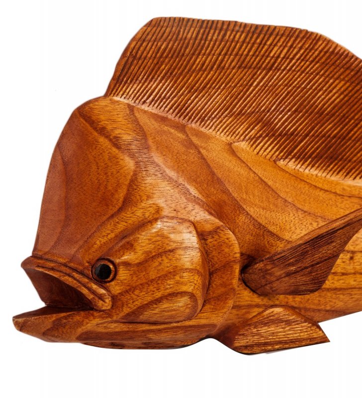 Фигурки рыб из дерева