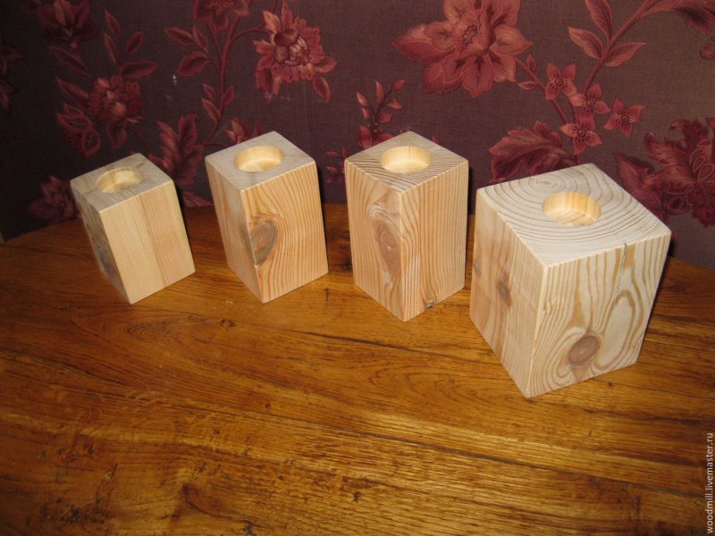 Кубики деревянные на оси "времена года" (3 кубика)