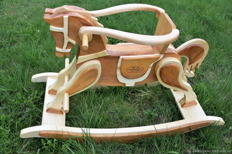 Лошадка-качалка деревянная самосборная