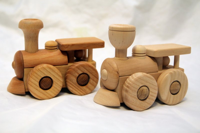 Точеные деревянные игрушки