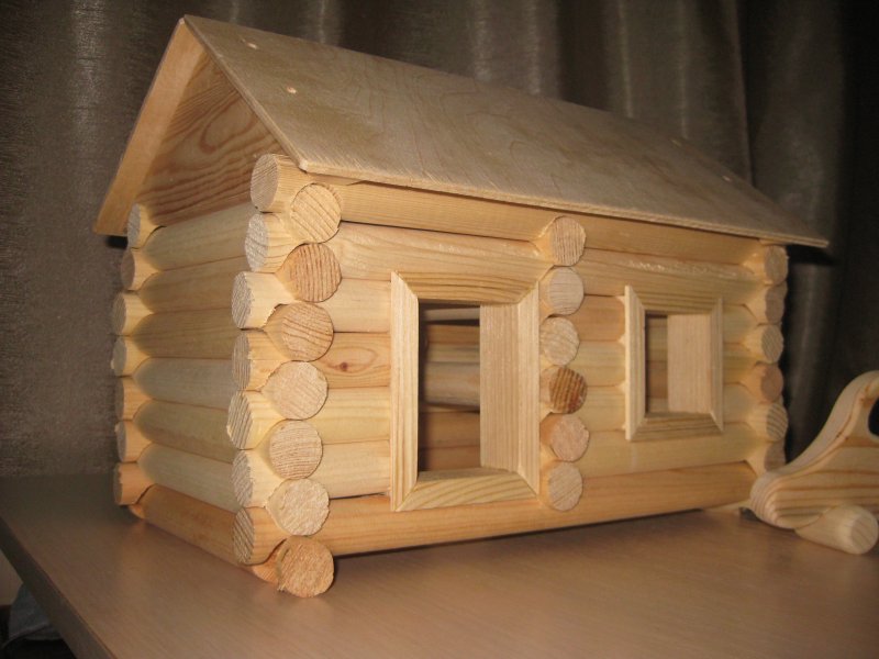Поделка деревянный домик
