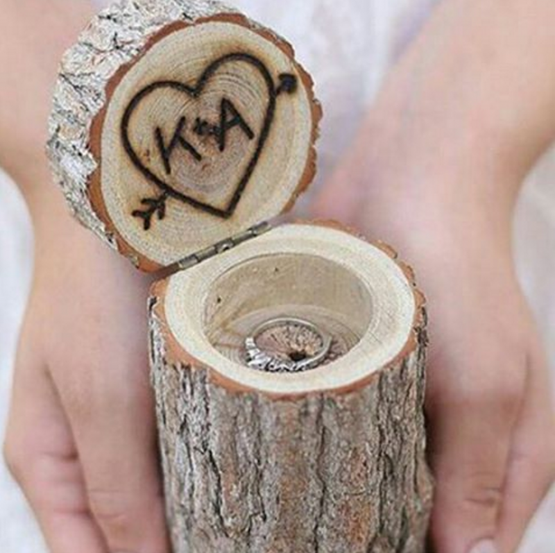 Деревянный подарок на деревянную свадьбу