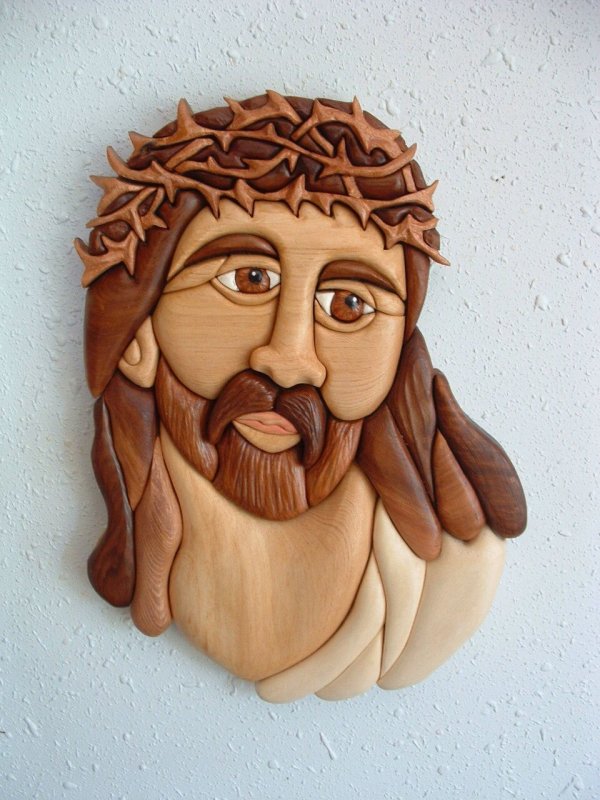 Иисус Христос интарсия по дереву