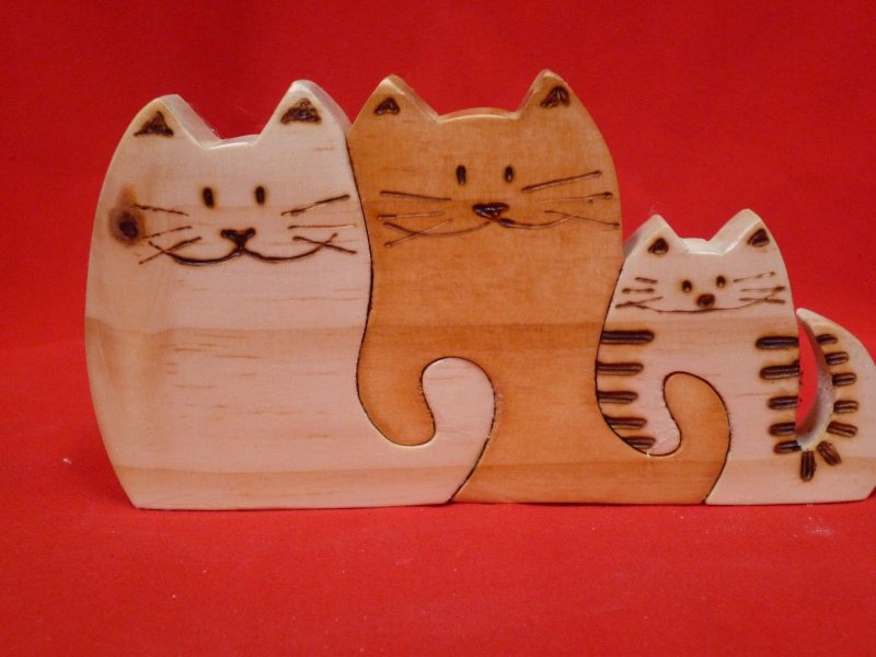 Интерьерные деревянные коты