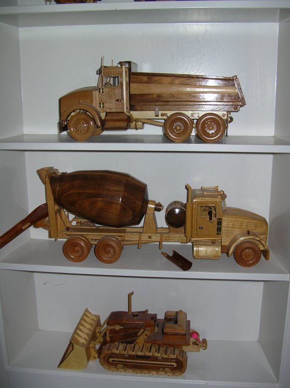 Самодельная деревянная машина