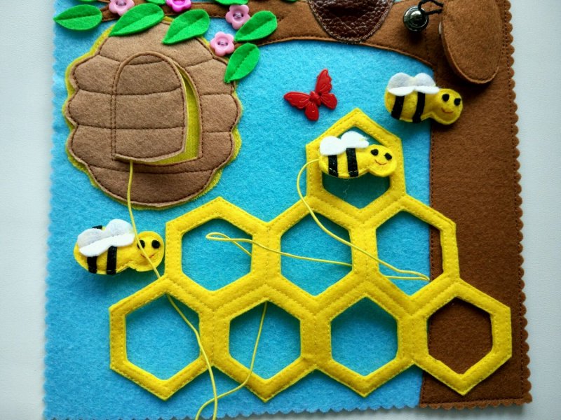 Аппликация Пчелка на ромашке