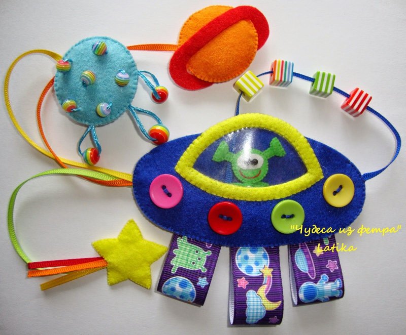 Космические игрушки из фетра