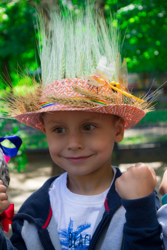 Шляпа мальчику в садик