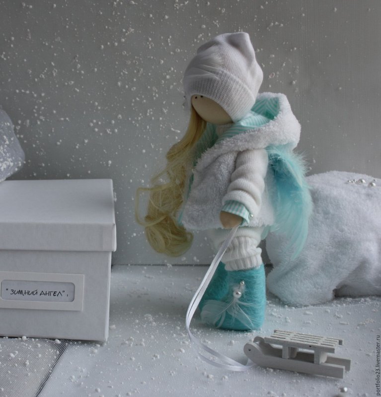 Зимняя интерьерная кукла