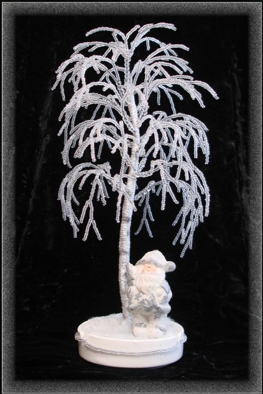 Зимнее дерево из бисера