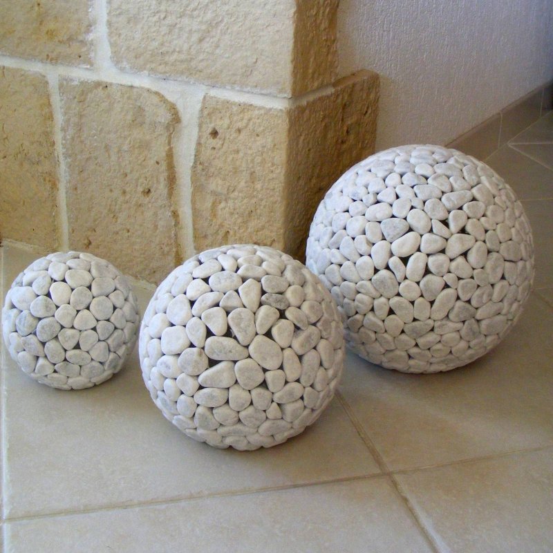 Декоративные шары из бетона