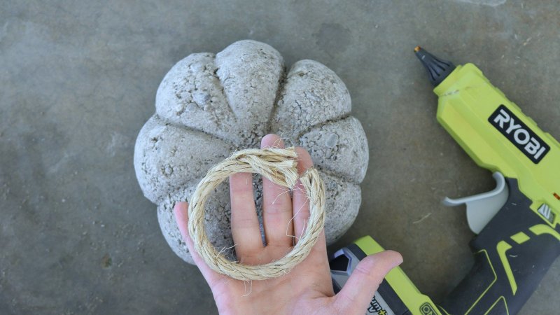 Поделки цемента своими руками для сада тыквы