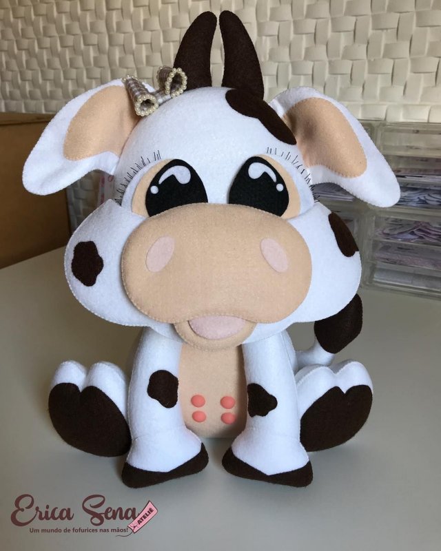Мягкая игрушка корова из фетра