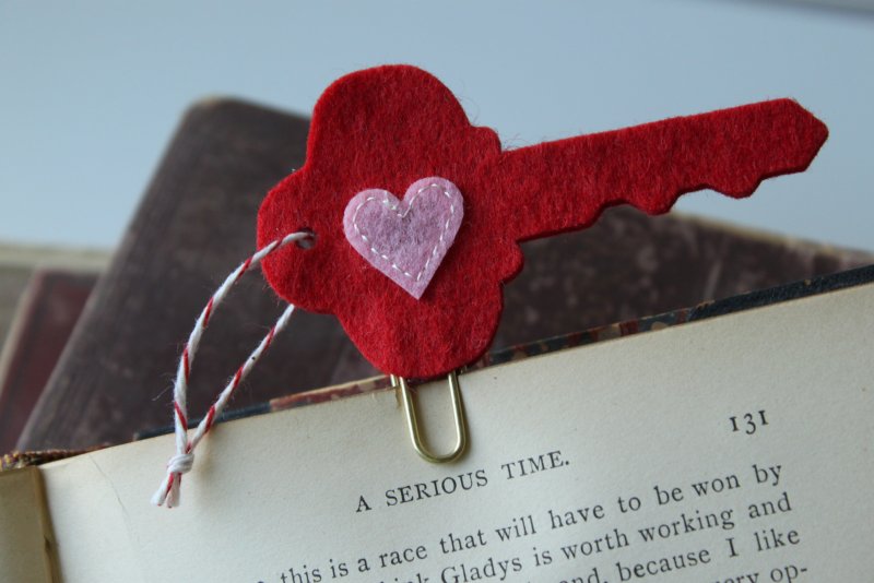St Valentine's Day Bookmark