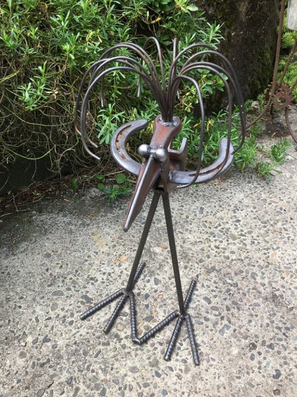 Садовый декор из металла