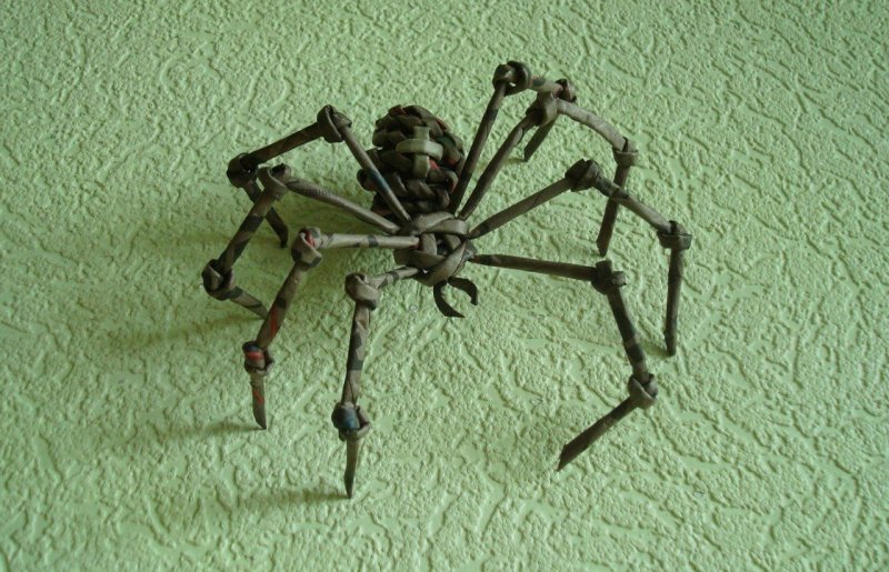 Кованый паук