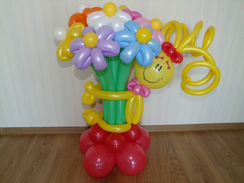 Цветочные букеты из воздушных шаров