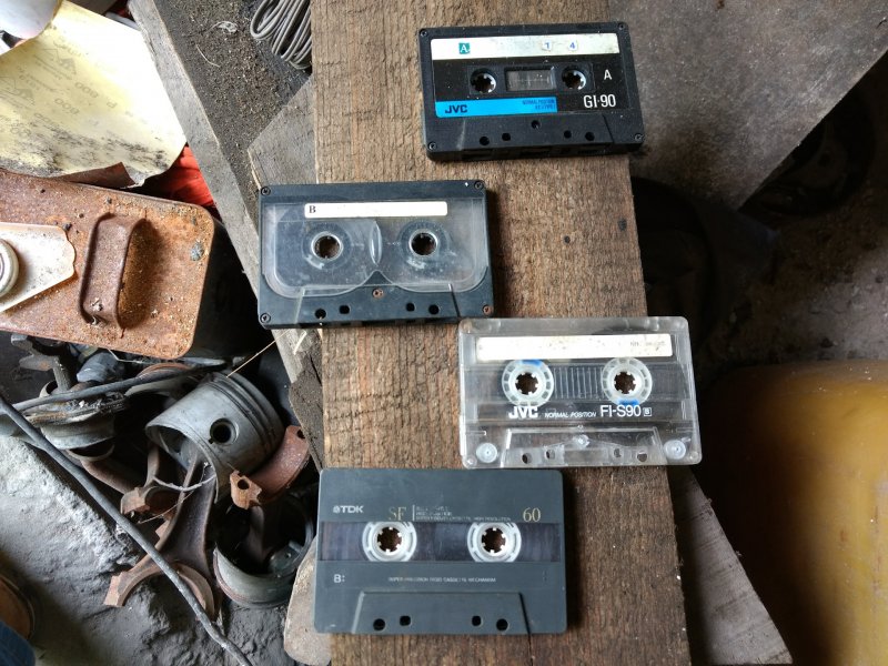 Что можно сделать из старого кассетного магнитофона