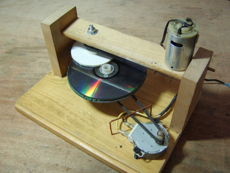 Самоделки из дисков жесткого диска